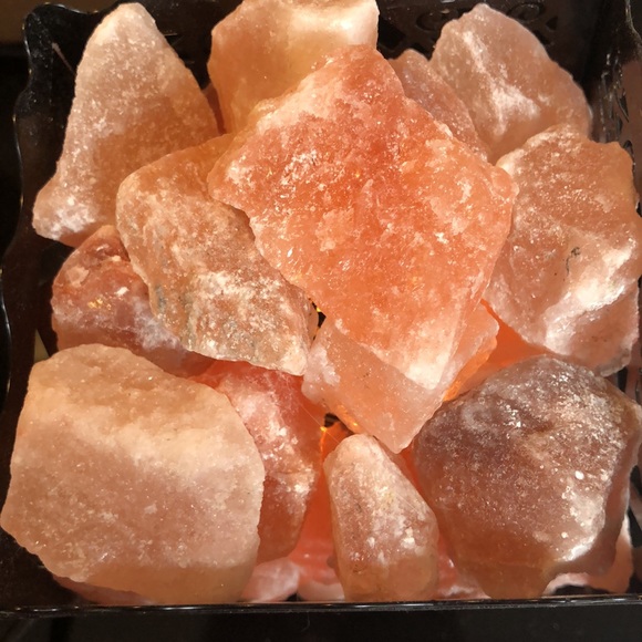 Himalayan salt lamp with dimmer bulb/cord, NIB - Picture 2 of 5